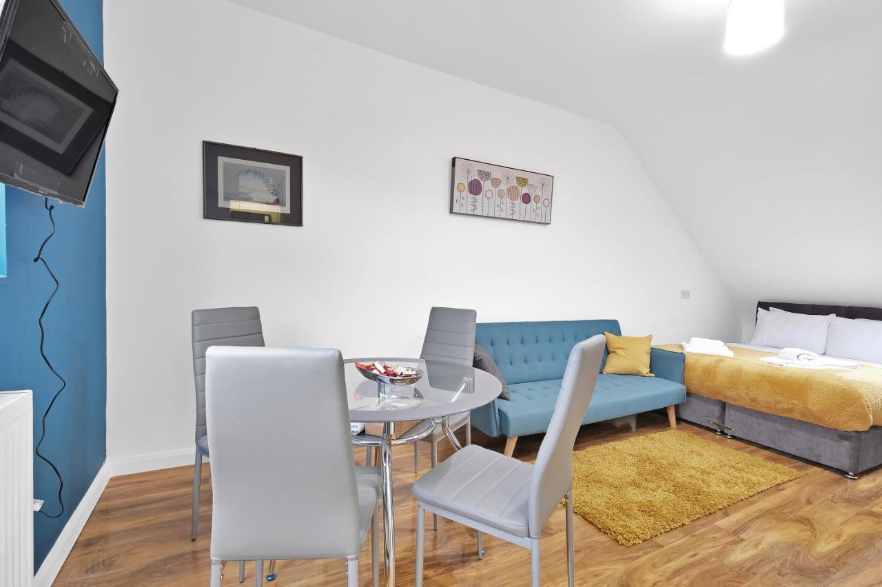 Fernbank Rooms Sudbury Hill, Harrow, Self-Contained Studios With En-Suite Harrow on the Hill Exterior foto